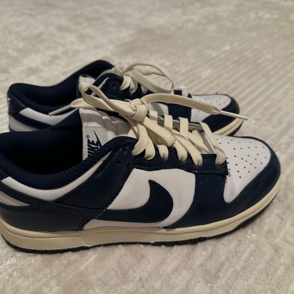 Nike Women's Sneakers in Navy and White - Picture 1 of 3
